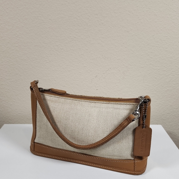 Coach Handbags - Vintage Coach Pochette